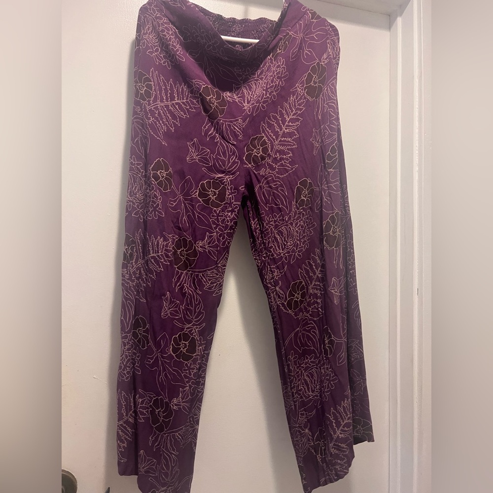 Waiwaolani La’i pants in Makahiki purple